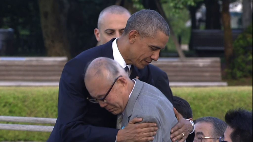 オバマ大統領とハグした男性は凄い人だった！広島原爆で亡くなった「米軍捕虜」の犠牲者登録に尽力した歴史家
